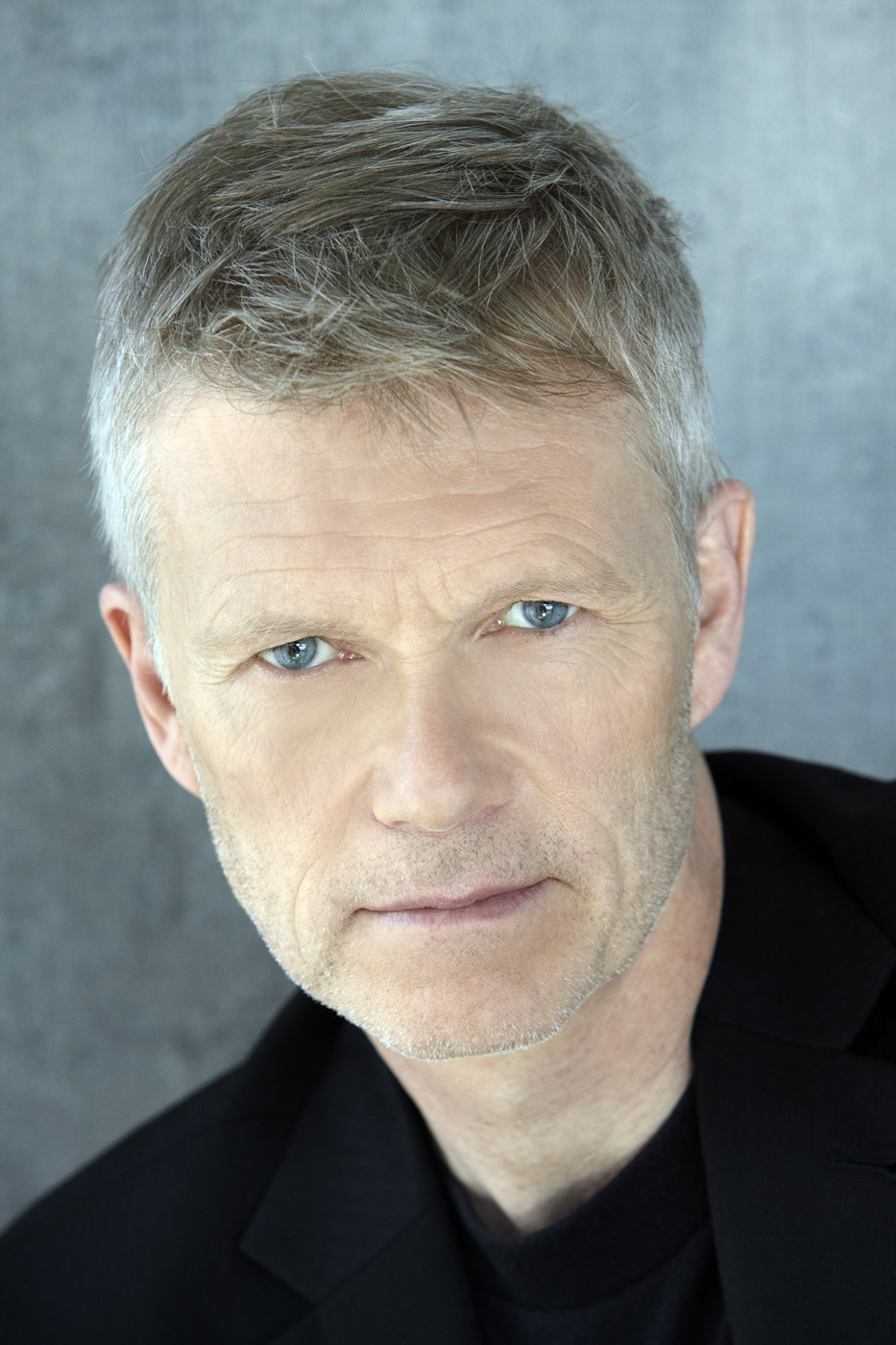 portrait of Greg Campbell